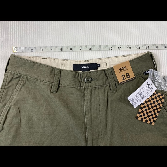 Vans Depot Cargo 19” Shorts - Picture 6 of 12